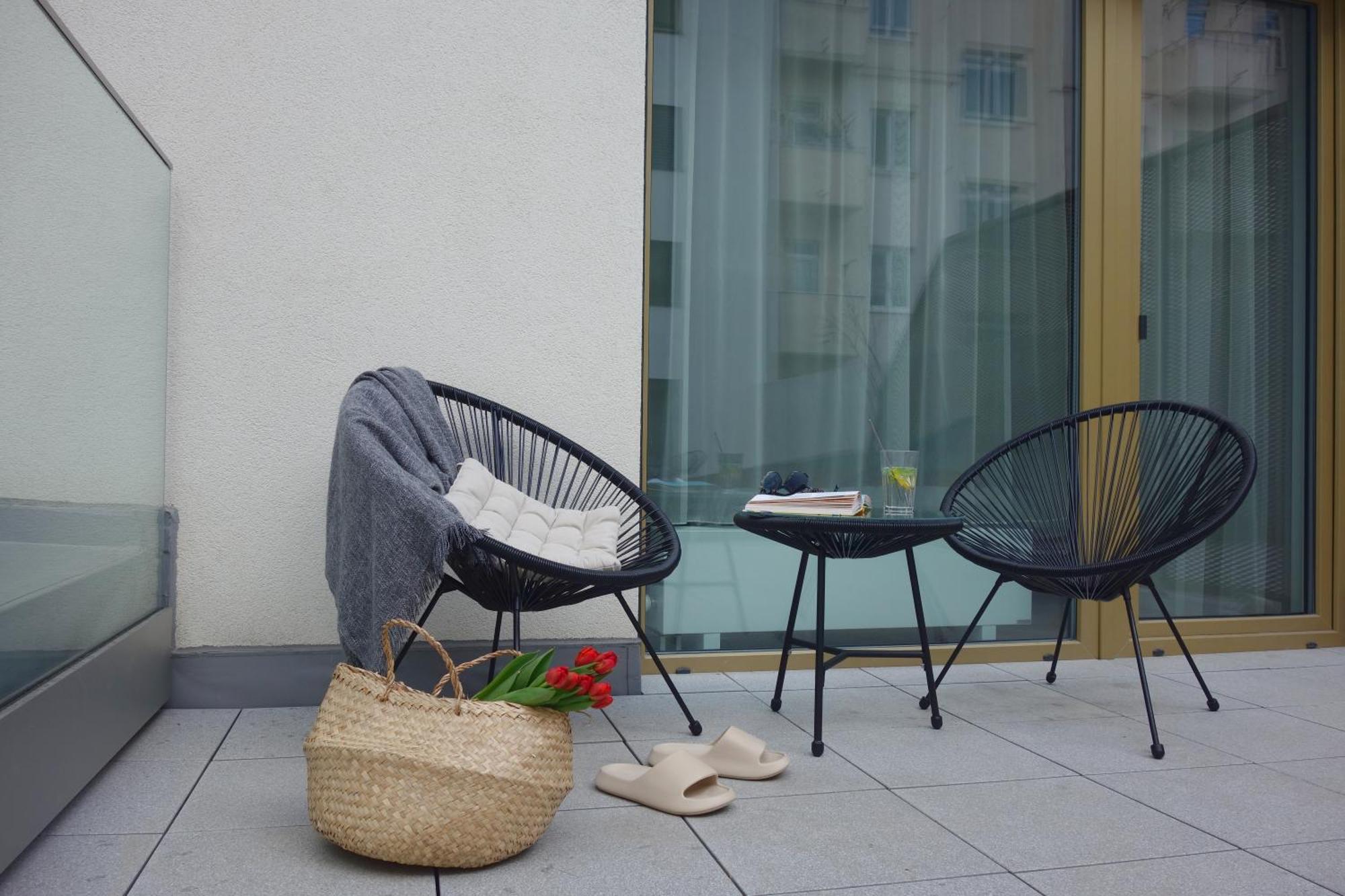 City Relax Apartments With Free Parking, 10 Mins Walk To City Centre Бърно Екстериор снимка